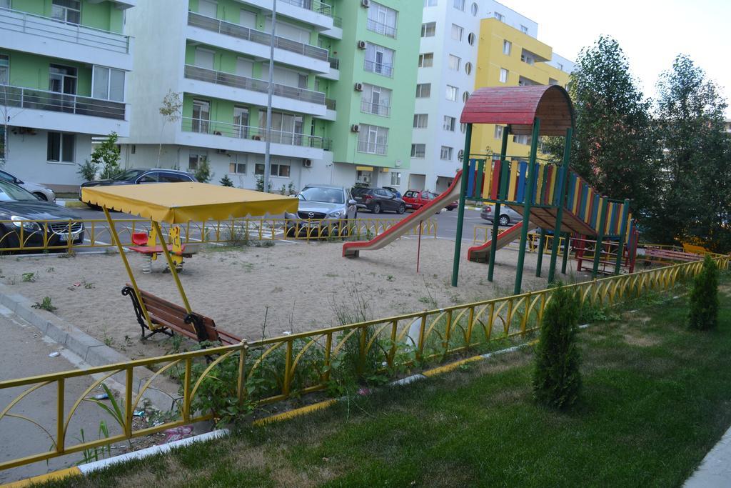 Apartament Antonia Summerland Mamaia Buitenkant foto