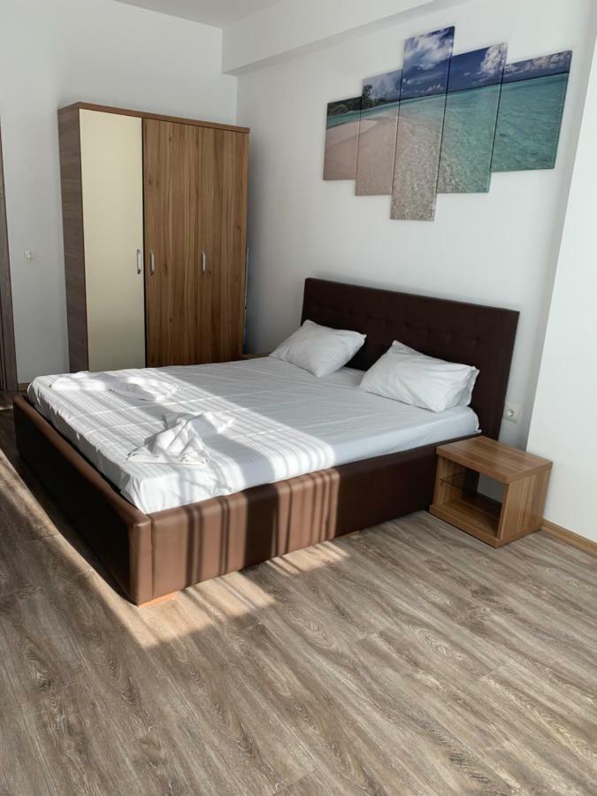 Apartament Antonia Summerland Mamaia Buitenkant foto